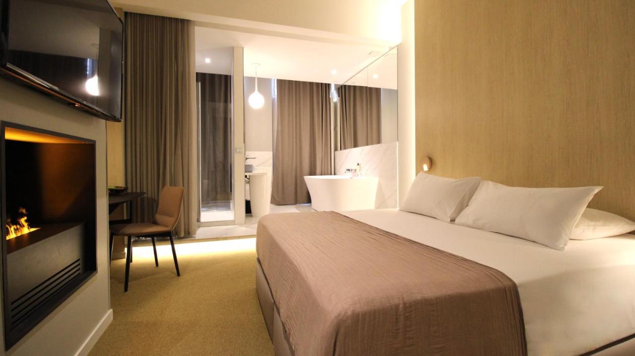 Mihotel Sala 리옹 외부 사진