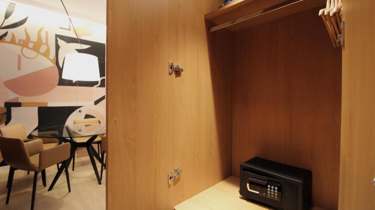 Mihotel Sala 리옹 외부 사진