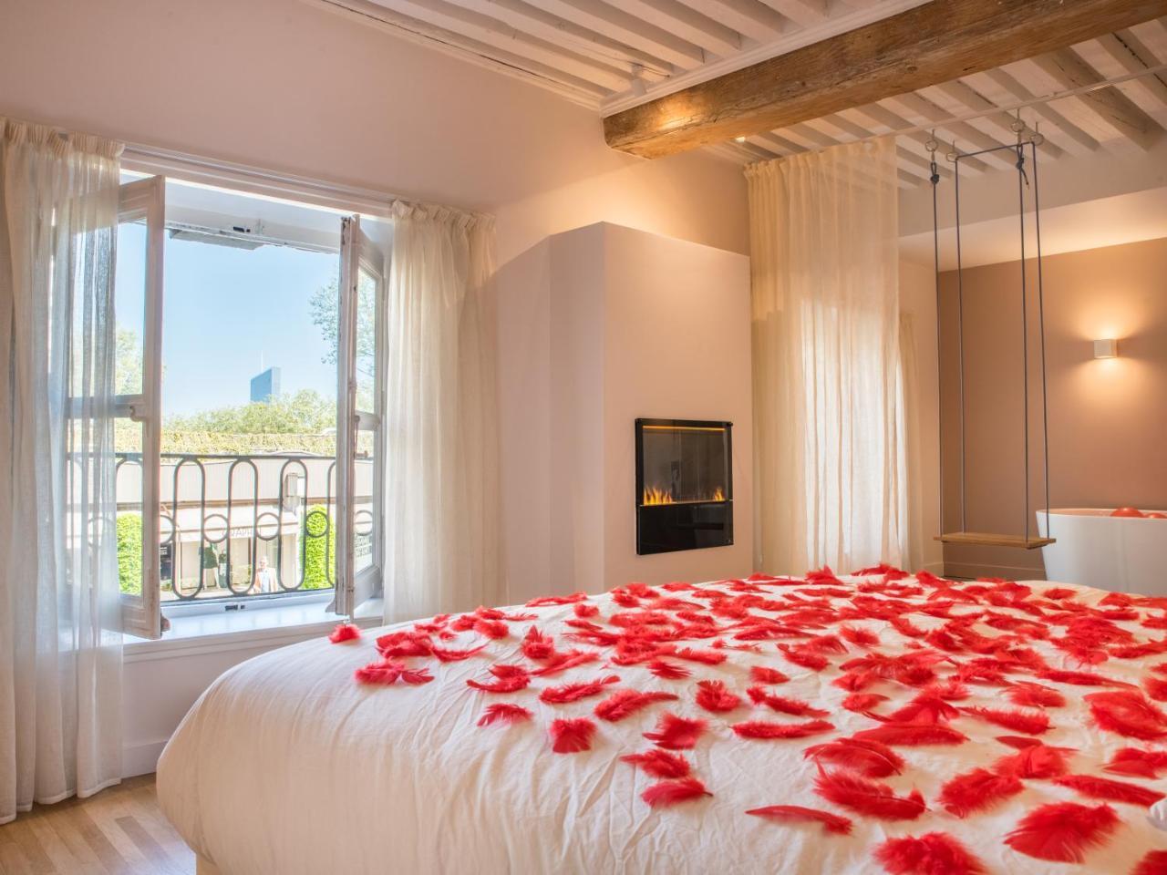 Mihotel Sala 리옹 외부 사진
